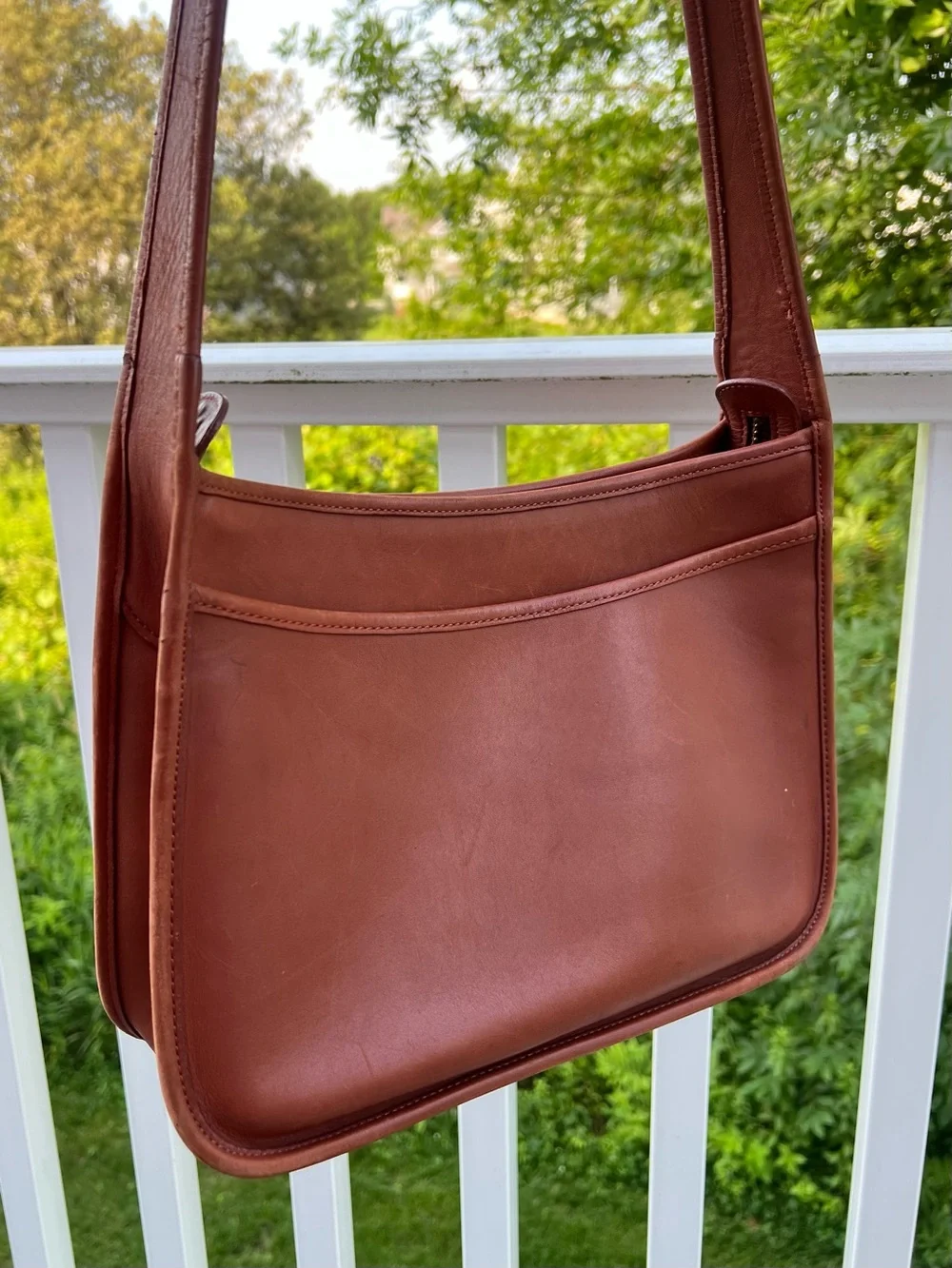 COACH Vintage Turnlock Shoulder bag Brown Leather Classic Elegant Design HandBag - Picture 12 of 13
